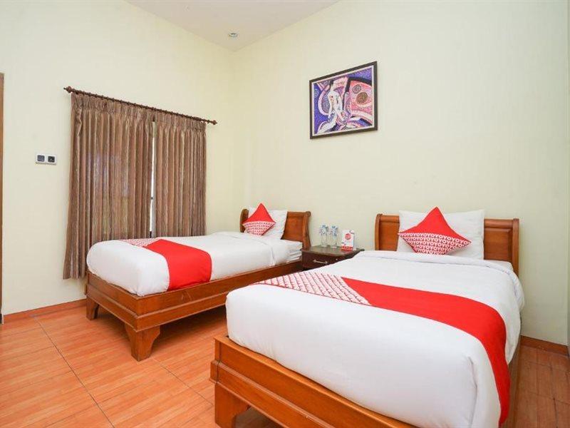 Hotel Bumi Bermi Permai Near Bermi Eco Park Mitra Reddoorz Probolinggo Exteriér fotografie