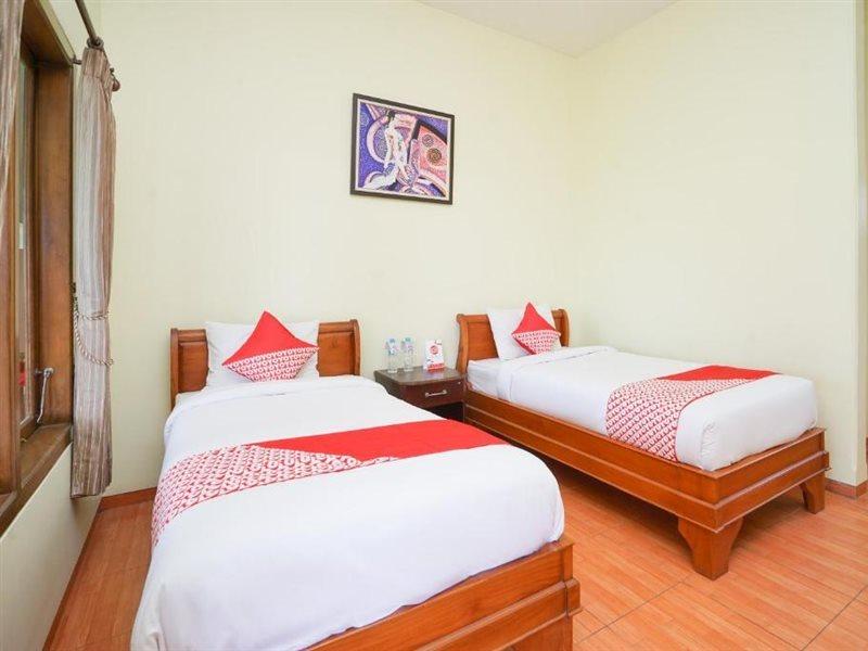 Hotel Bumi Bermi Permai Near Bermi Eco Park Mitra Reddoorz Probolinggo Exteriér fotografie