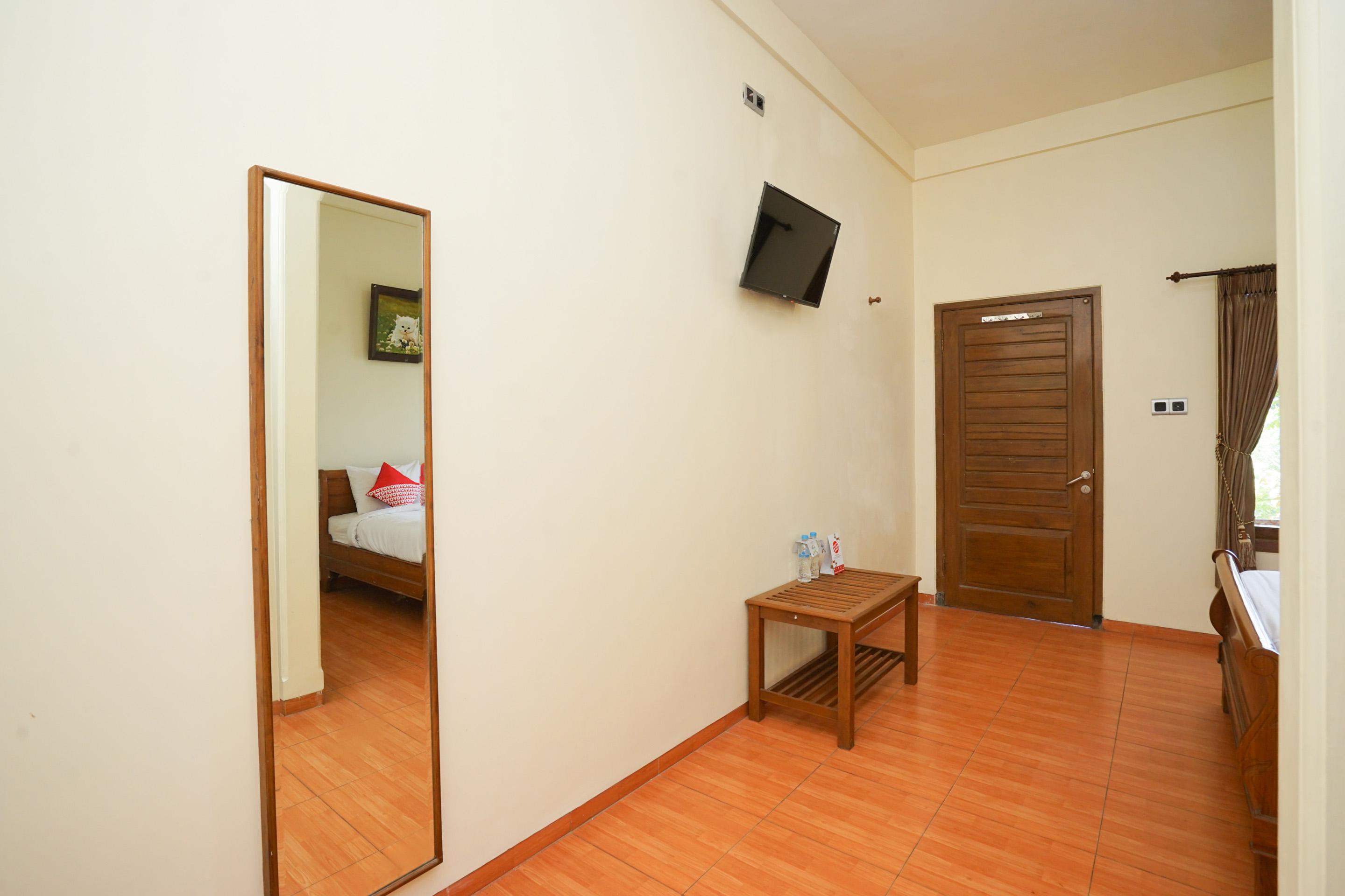 Hotel Bumi Bermi Permai Near Bermi Eco Park Mitra Reddoorz Probolinggo Exteriér fotografie