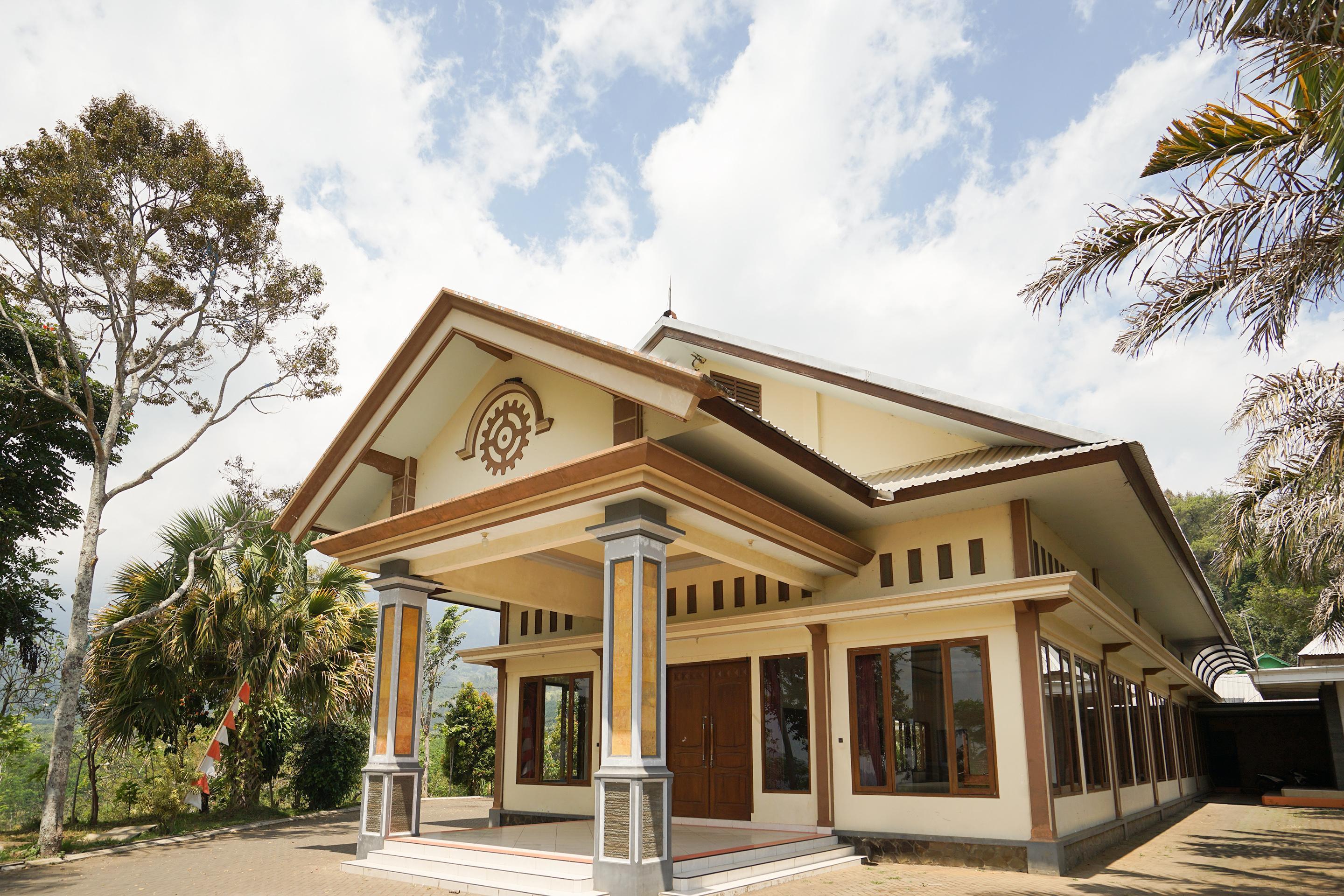 Hotel Bumi Bermi Permai Near Bermi Eco Park Mitra Reddoorz Probolinggo Exteriér fotografie